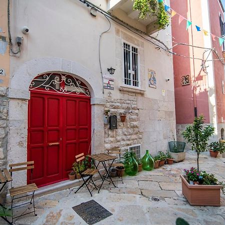 Redmood Guesthouse Barletta Exteriör bild