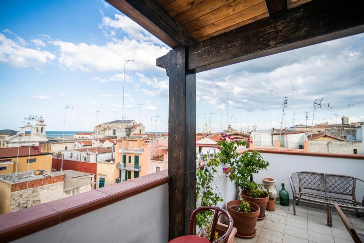 Redmood Guesthouse Barletta Exteriör bild