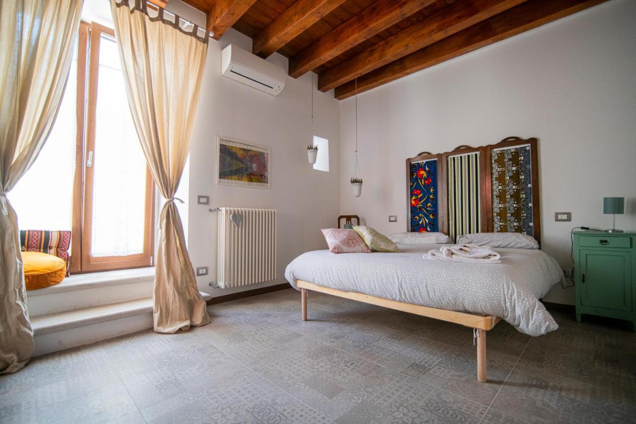 Redmood Guesthouse Barletta Exteriör bild